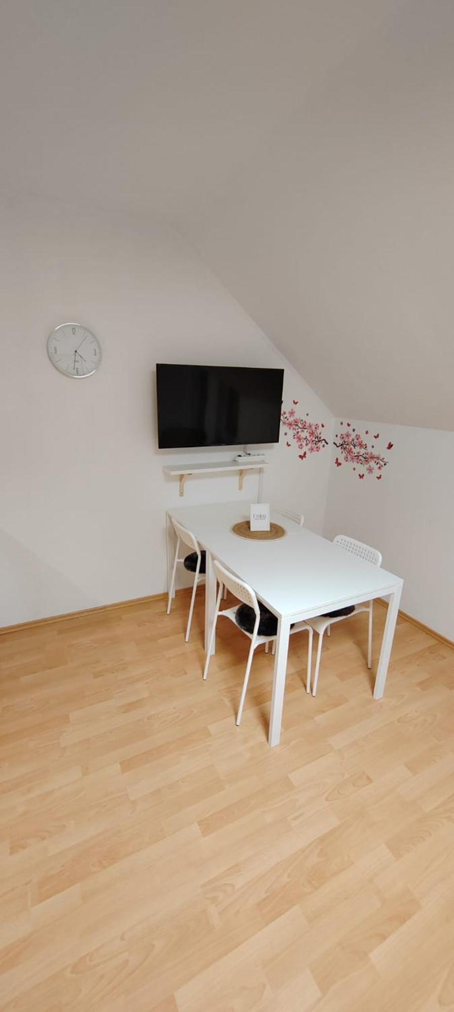 Green House Apartment Pivka Kültér fotó